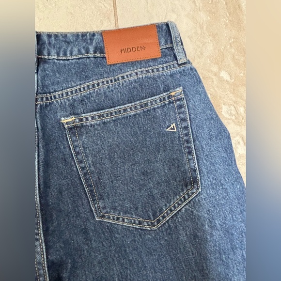 HIDDEN NWOT Logan Dad Jeans SZ 28 Wide Leg Fray Hem High-Rise Relaxed Fit Cotton - Picture 9 of 10